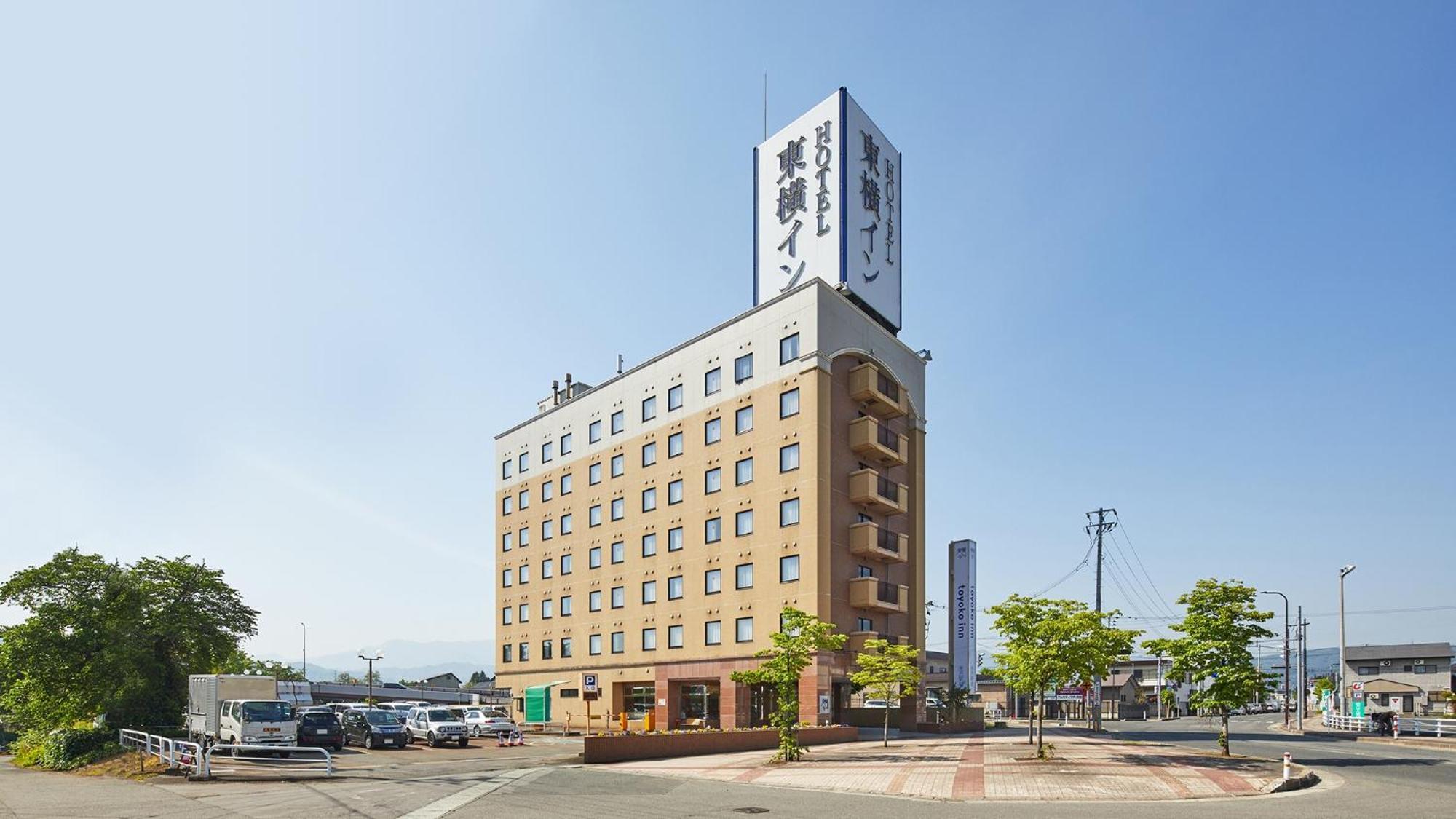 Toyoko Inn Yonezawa Ekimae Eksteriør bilde