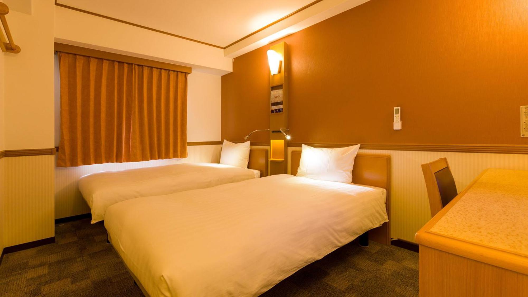 Toyoko Inn Yonezawa Ekimae Rom bilde